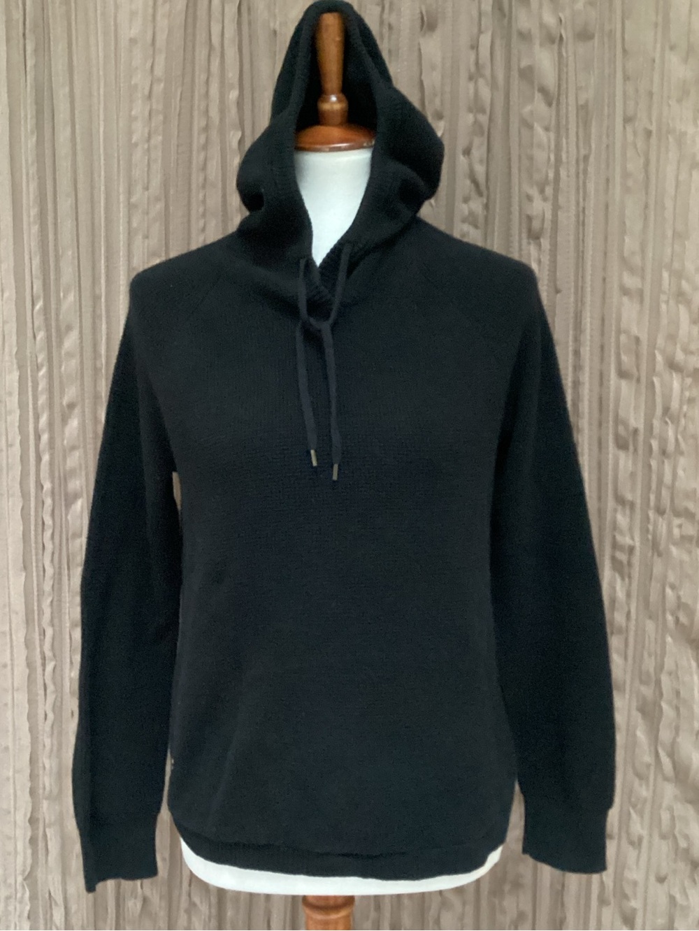 Lauren waffle Black Hooded Pullover Sweater, pull ties, U hem, knit cuffs&hem, M